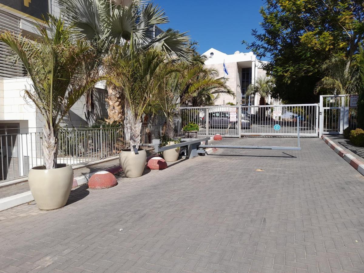 Royal Park Eilat Apartment Exterior photo